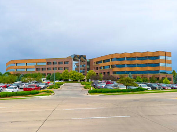 NobleProg Training Place, City  Omaha, NE – Regus - Linden Place