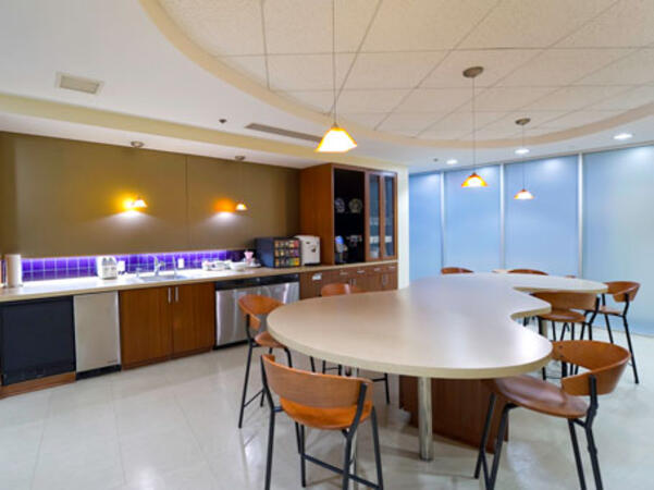 NobleProg Training Place, City  Kansas City, MO - Regus – Two Pershing Square (Crown Center)